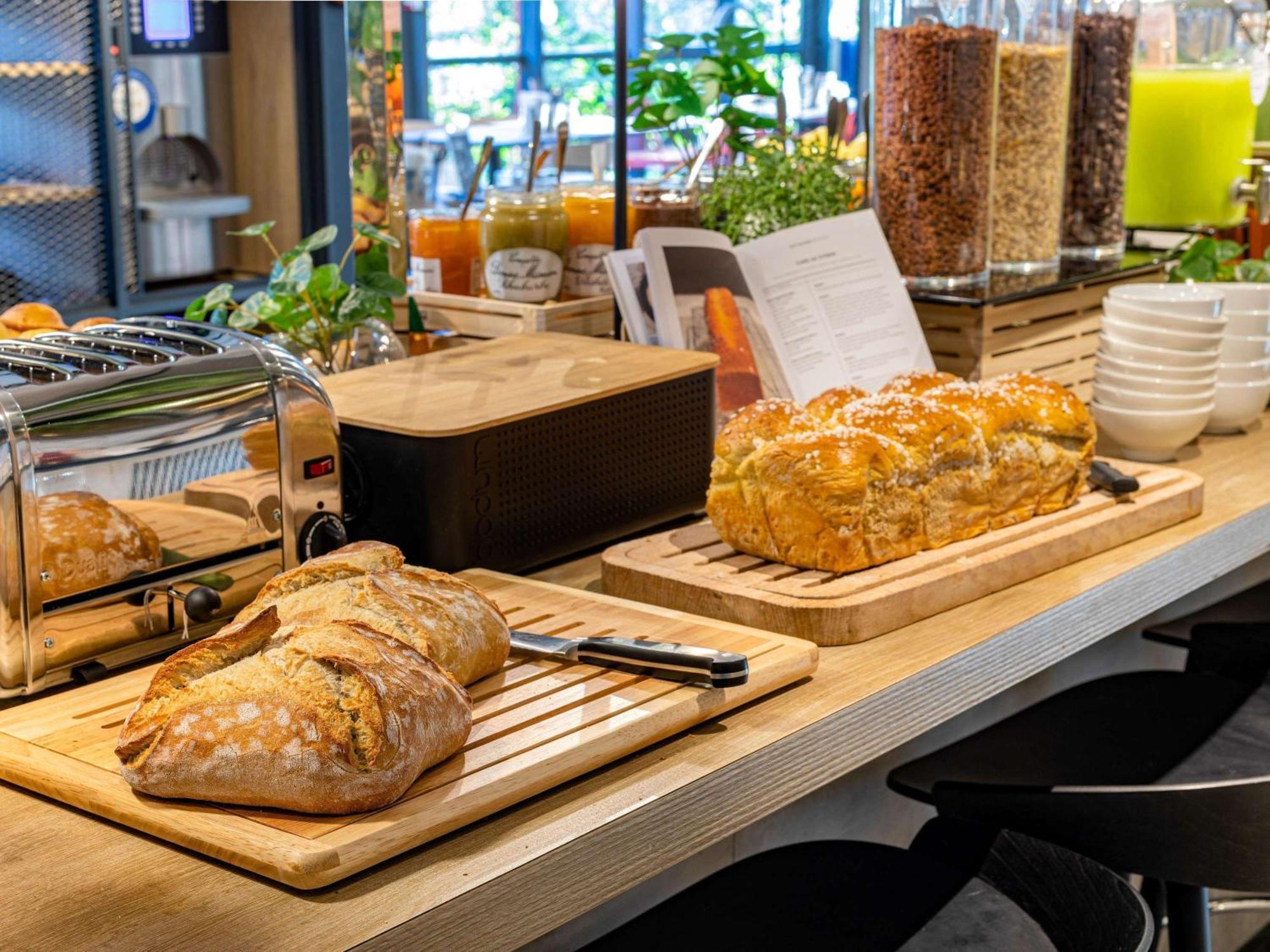Ibis Bethune Centre Gare 외부 사진
